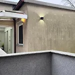 Modernes Haus Mit Garten & Privatparkplatz בית נופש גלזנקירכן