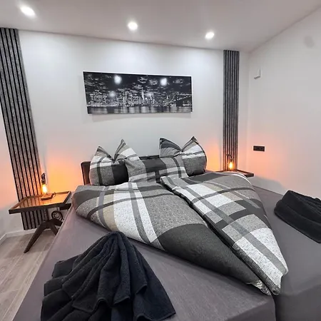 Tatil Evi Modernes Haus Mit Garten & Privatparkplatz Gelsenkirchen