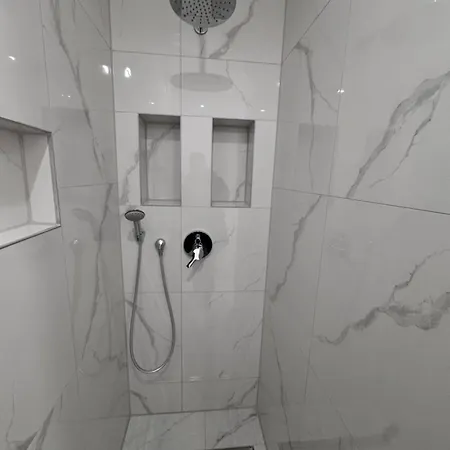 Modernes Haus Mit Garten & Privatparkplatz * ゲルゼンキルヒェン