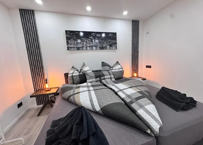 Дом отдыха Modernes Haus Mit Garten & Privatparkplatz Гельзенкирхен