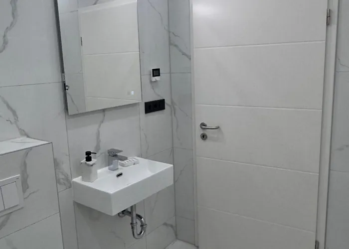 Сasa de vacaciones Modernes Haus Mit Garten & Privatparkplatz *